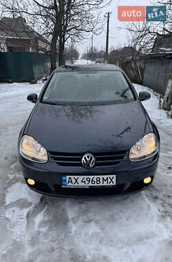 Хэтчбек Volkswagen Golf 2007 в Чугуеве