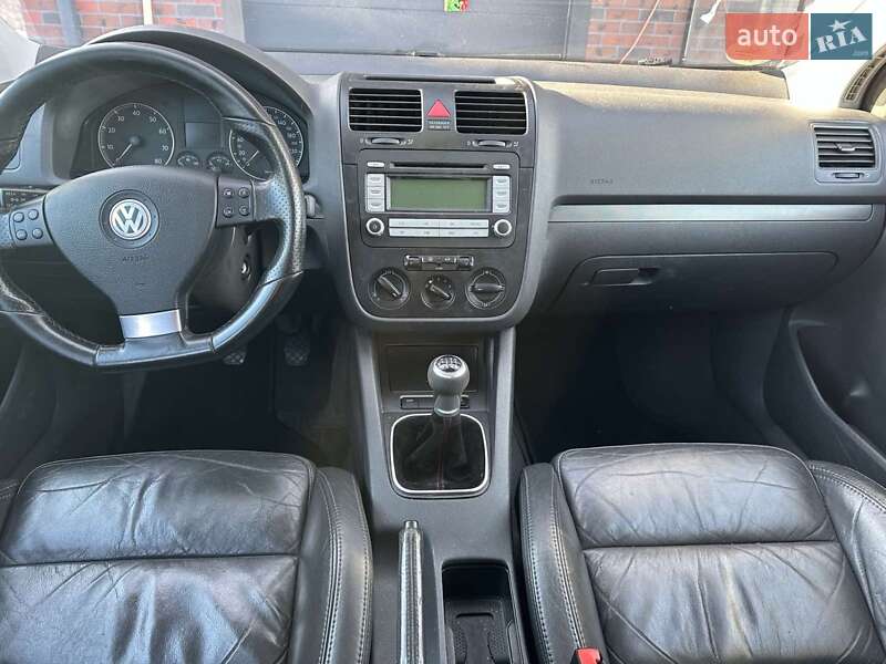 Хэтчбек Volkswagen Golf 2004 в Тернополе фото 27 Хэтчбек Volkswagen Golf 2004 в Тернополе