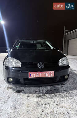 Хэтчбек Volkswagen Golf 2007 в Луцке