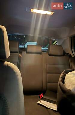 Хэтчбек Volkswagen Golf 2005 в Вышгороде