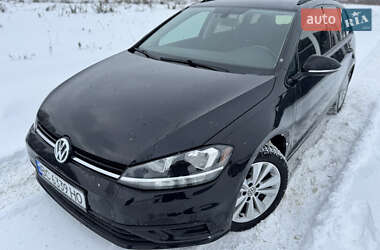 Універсал Volkswagen Golf 2019 в Львові