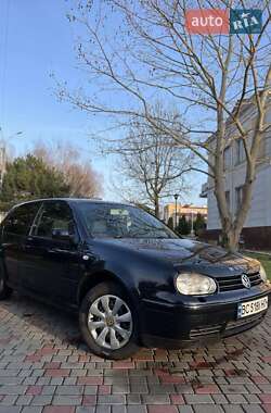 Хетчбек Volkswagen Golf 2001 в Одесі