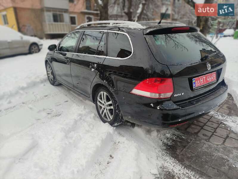 Универсал Volkswagen Golf 2009 в Каменец-Подольском