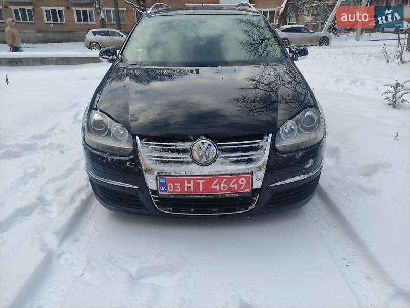 Универсал Volkswagen Golf 2009 в Каменец-Подольском