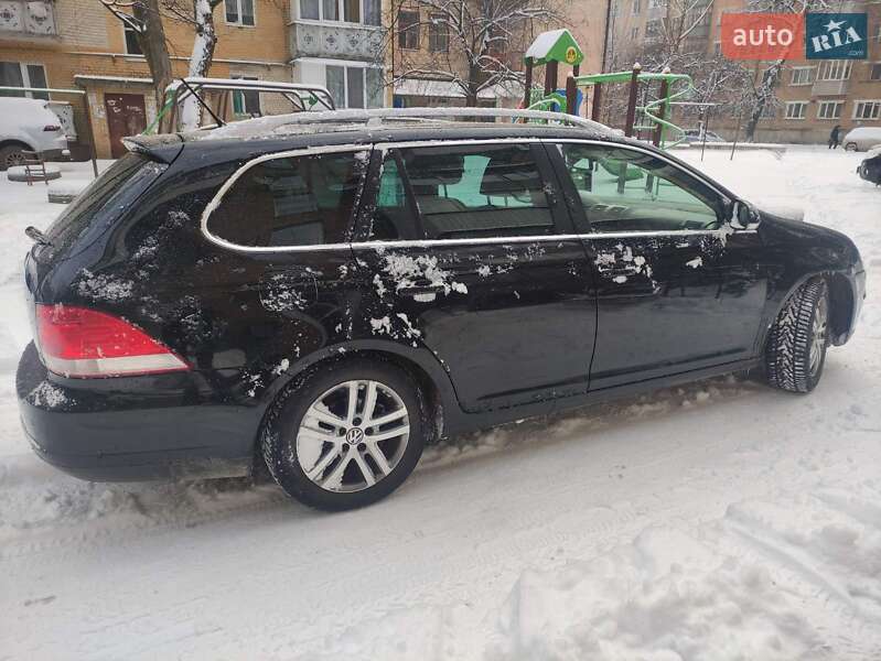 Универсал Volkswagen Golf 2009 в Каменец-Подольском