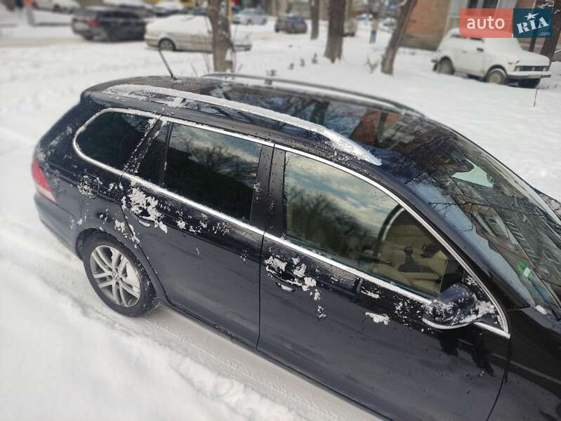 Универсал Volkswagen Golf 2009 в Каменец-Подольском