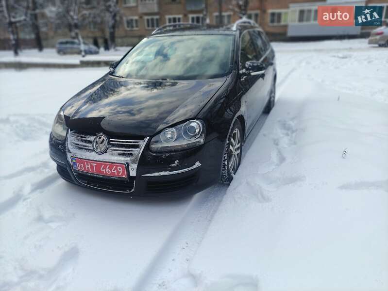 Универсал Volkswagen Golf 2009 в Каменец-Подольском