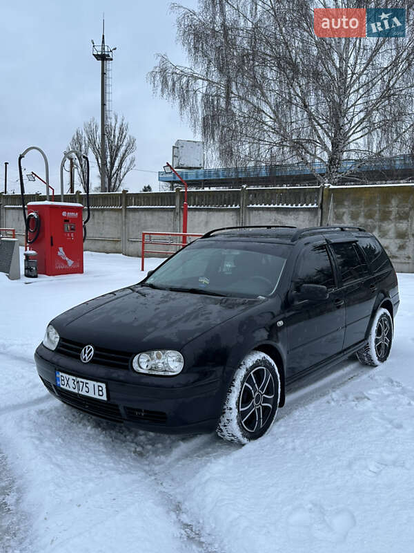 Volkswagen Golf 2000