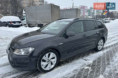 Универсал Volkswagen Golf 2014 в Луцке