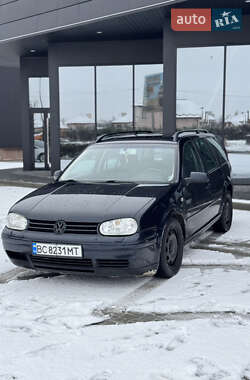 Универсал Volkswagen Golf 2001 в Шептицькому