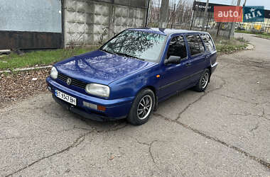 Универсал Volkswagen Golf 1995 в Николаеве