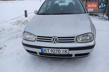 Хэтчбек Volkswagen Golf 2003 в Долине