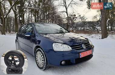 Хэтчбек Volkswagen Golf 2006 в Жовкве