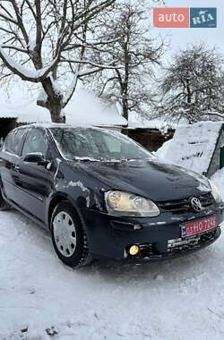 Хэтчбек Volkswagen Golf 2008 в Радехове