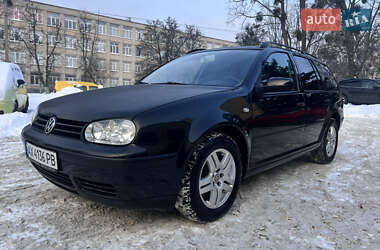Універсал Volkswagen Golf 2001 в Харкові