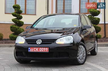 Хетчбек Volkswagen Golf 2006 в Трускавці
