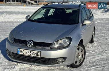 Універсал Volkswagen Golf 2010 в Львові