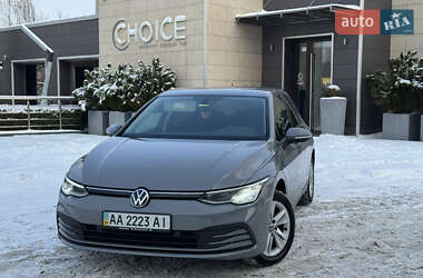 Хэтчбек Volkswagen Golf 2021 в Киеве