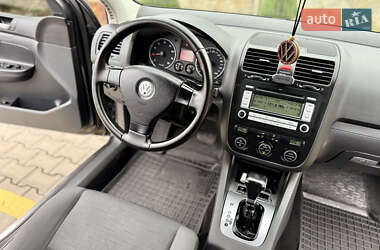 Хетчбек Volkswagen Golf 2006 в Одесі