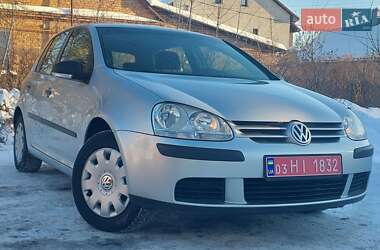 Хэтчбек Volkswagen Golf 2006 в Луцке