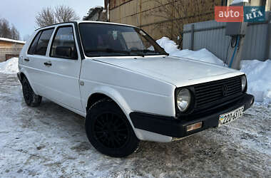 Хетчбек Volkswagen Golf 1988 в Буську