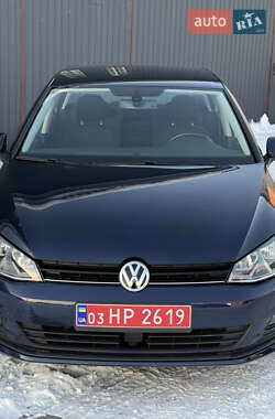 Хетчбек Volkswagen Golf 2014 в Луцьку