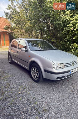 Хетчбек Volkswagen Golf 1999 в Рівному