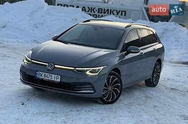 Универсал Volkswagen Golf 2021 в Сарнах