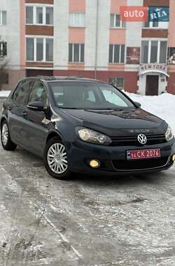 Хетчбек Volkswagen Golf 2009 в Долині