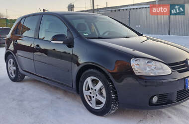 Хэтчбек Volkswagen Golf 2008 в Староконстантинове