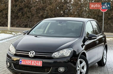 Хетчбек Volkswagen Golf 2010 в Стрию