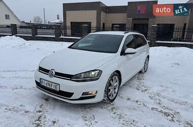 Универсал Volkswagen Golf 2015 в Богуславе