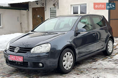 Хэтчбек Volkswagen Golf 2008 в Радехове
