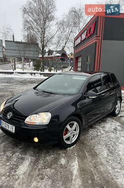 Хетчбек Volkswagen Golf 2006 в Рівному