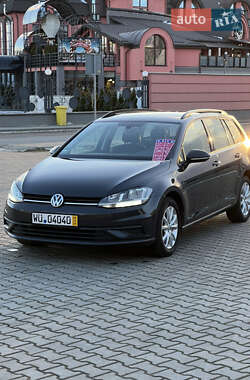 Универсал Volkswagen Golf 2019 в Львове