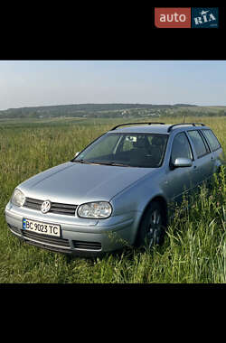 Универсал Volkswagen Golf 2003 в Львове