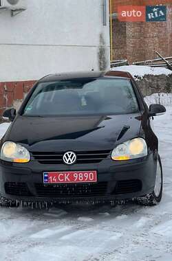 Хэтчбек Volkswagen Golf 2005 в Долине