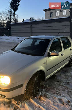 Хэтчбек Volkswagen Golf 1999 в Виннице