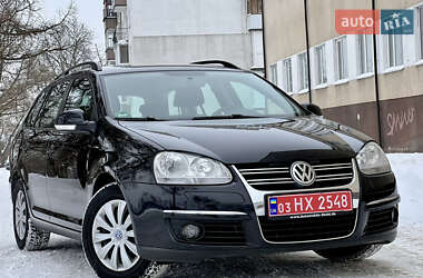 Универсал Volkswagen Golf 2009 в Ровно