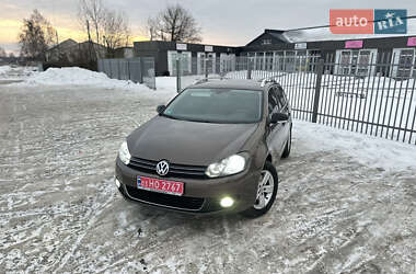 Универсал Volkswagen Golf 2012 в Рокитном