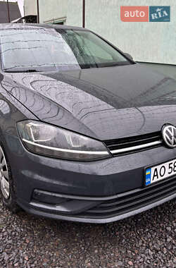 Хэтчбек Volkswagen Golf 2019 в Мукачево