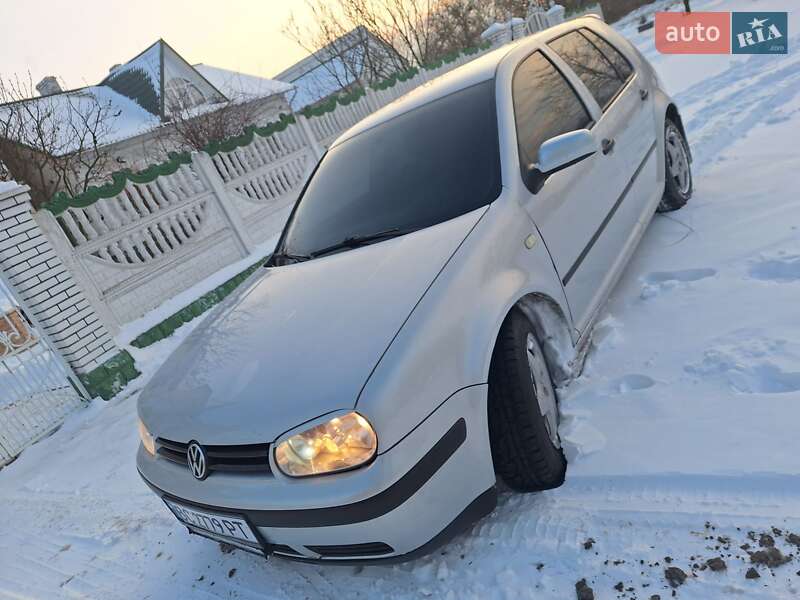 Volkswagen Golf 1999