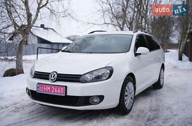 Универсал Volkswagen Golf 2011 в Дубно