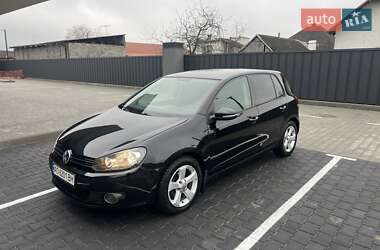 Хэтчбек Volkswagen Golf 2011 в Виноградове