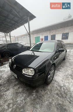 Хэтчбек Volkswagen Golf 2001 в Полтаве