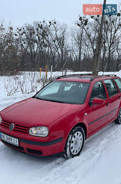 Универсал Volkswagen Golf 2005 в Ровно