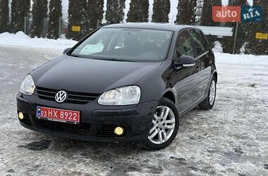 Хетчбек Volkswagen Golf 2007 в Луцьку