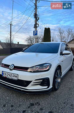 Хетчбек Volkswagen Golf 2019 в Житомирі