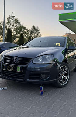 Хэтчбек Volkswagen Golf 2006 в Харькове