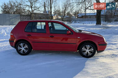 Хэтчбек Volkswagen Golf 2003 в Фастове